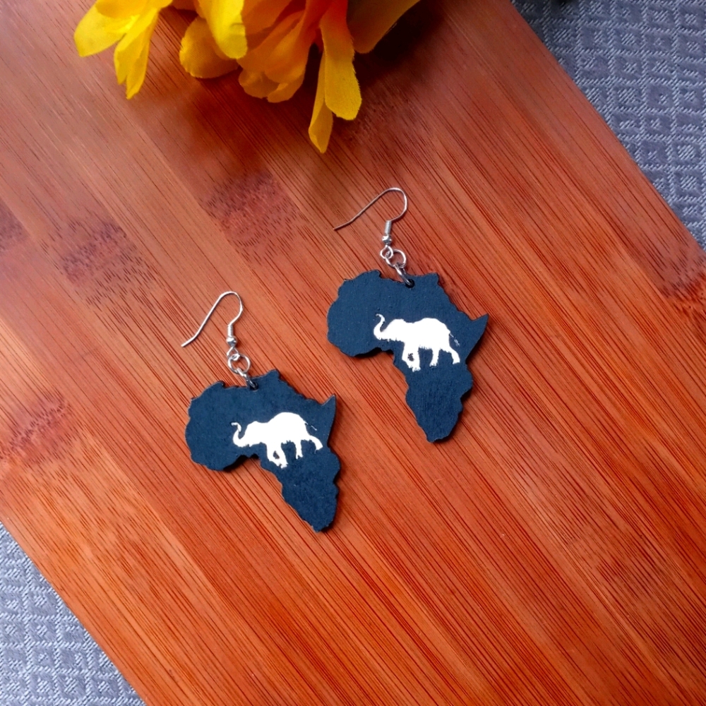 1PR Beautiful African Map Elephant Earrings Set - Picture 4 of 5